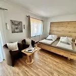 Bed and Breakfast Gaestehaus Wiesegg 3*