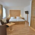 Bed & Breakfast Gaestehaus Wiesegg Reit im Winkl