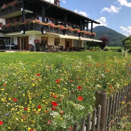 Bed & Breakfast Gaestehaus Wiesegg 3*