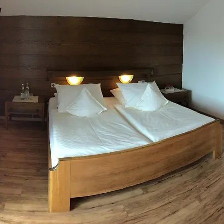 Gaestehaus Wiesegg Bed & Breakfast Reit im Winkl