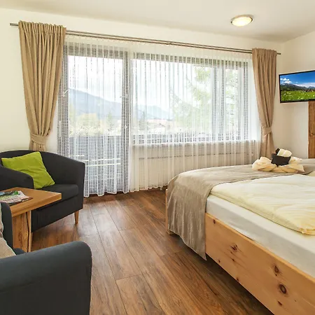 Bed & Breakfast Gaestehaus Wiesegg Reit im Winkl