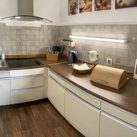 Gaestehaus Wiesegg לינה וארוחת בוקר רייט אים וינקל